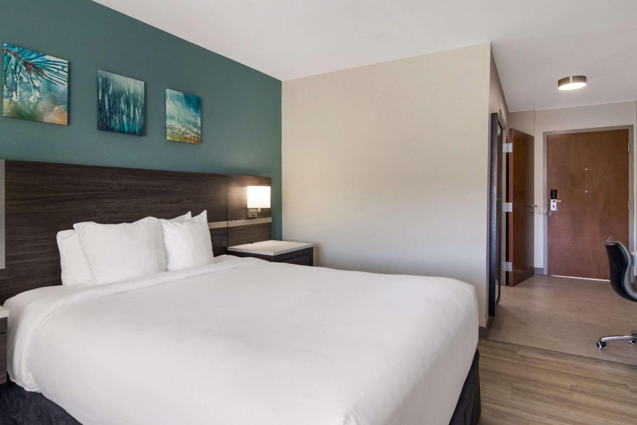 Sleep Inn & Suites Clarion, Pa Near I-80 Екстериор снимка